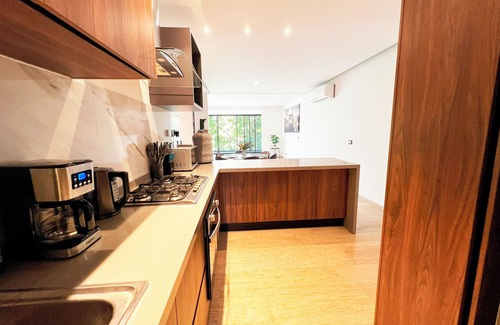 Puerto Aventuras Apartment | Modern Condo Jungle Retreat