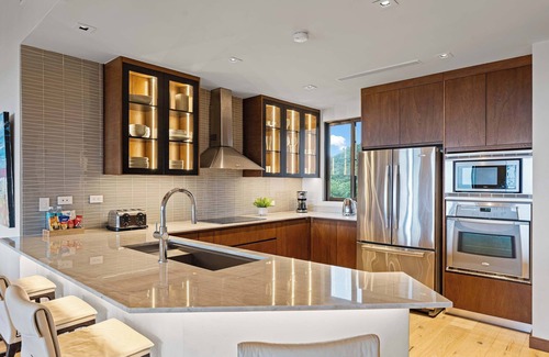 Playa Conchal Condo | Modern Condo | Pool & Clubhouse Perks