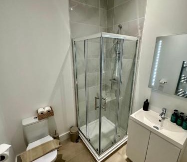 Maidstone Apartment | Modern & Cosy flat in Maidstone