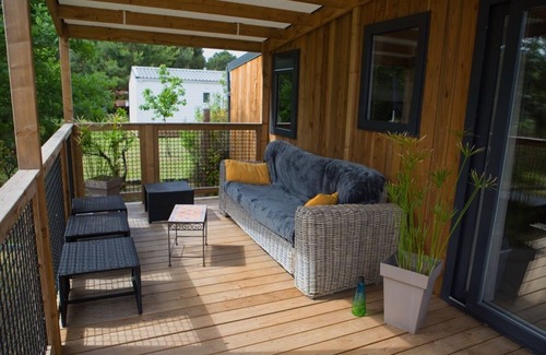 Gujan-Mestras House | Modern Cottage in Gujan-Mestras, Terrace, Air Conditioning, and Close to Golf
