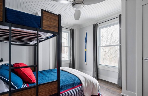 Macatawa Cottage | Modern Cottage with beautiful views of Lake Michigan!