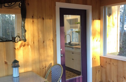 Westford Cottage | Modern cottage with Screened in Porch, close to Biking, Skiing and Burlington.
