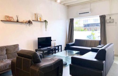 Central Seberang Perai House | Modern Cozy House 4 ROOM 10pax@Bukit Mertajam