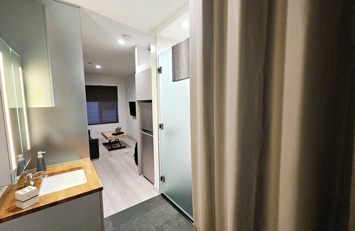 McGinley Square Apartment | Modern Cozy Rest In Jersey City
