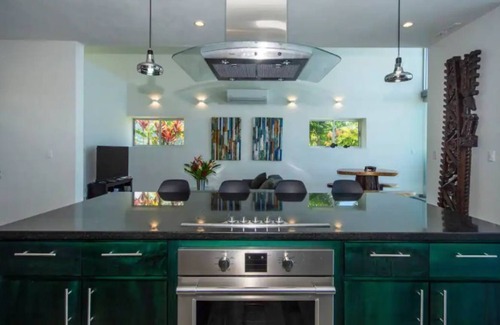 Ojochal Villa | Modern, spacious and amazing ocean views!