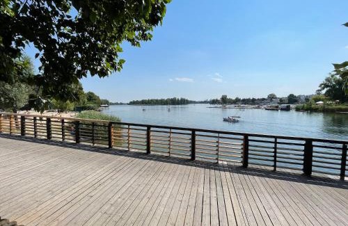 Donaustadt Apartment | Modern Danube Apartment Vienna