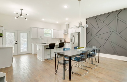Belvedere Park House | Modern Decatur Home ~ 7 Mi to Atlanta!