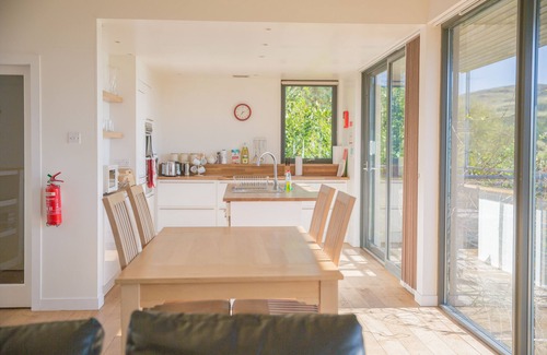 Uig House | Modern design, Great sea bay view, 2 bedrooms & 3 bathrooms