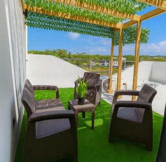Sosua Apartment | Modern 3 Bedroom Penthouse Apartment with Free Parking