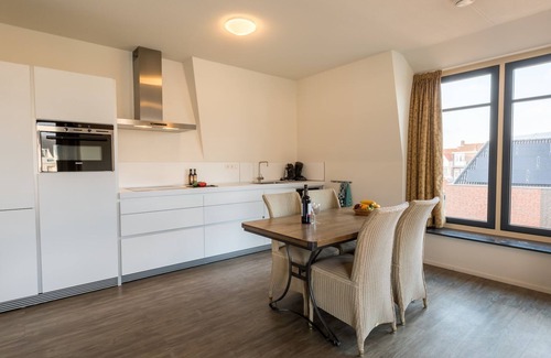 Domburg Apartment | Modern Domburg Apartment