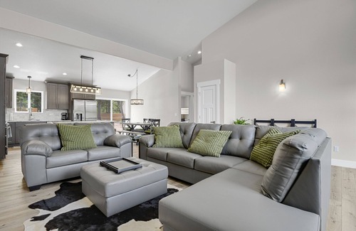 Florissant House | Modern Due Southwest