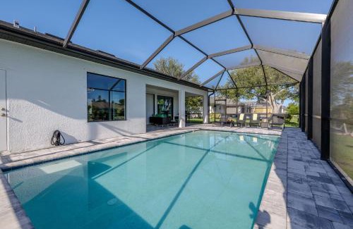 Cape Coral House | Modern Escape