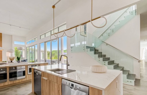 Cutchogue House | Modern estate with amazing views, heated pool & EV charger