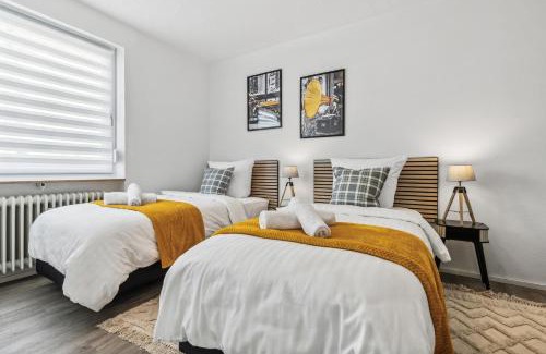 Homburg Apartment | Modern Family & Business Apartment in Homburg - ruhig gelegen - 3 SZ - bis zu 6 Pers - Balkon - Badewanne - WLAN 250 Mb - Parkplätze - Self-Check-in