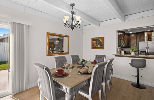 Laguna Hills House | Modern Family Getaway Near Laguna Beach with Game Room & Fire Pit