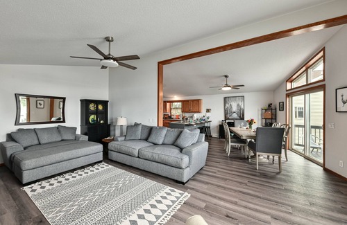 Wind Lake House | Modern Family Lake Home
