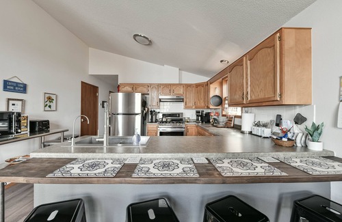 Wind Lake House | Modern Family Lake Home