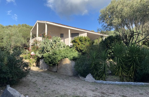 Sotta Villa | Modern family standing villa with pool 10 minutes from the beaches