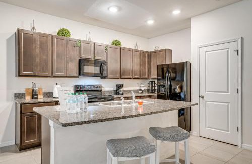 Riverview House | Modern Family Townhome with Patio in Riverview!
