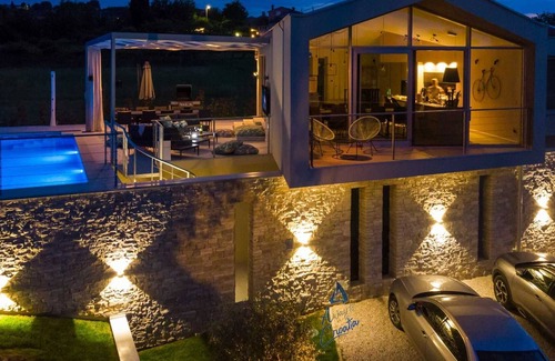 Brkac Villa | Modern Family Villa with Heated Private Pool