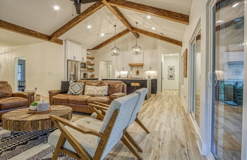 Hot Springs Village House | Modern Farmhouse Nestled in the Woods