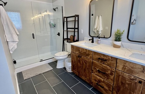 Emden Other | Modern Farmhouse on 50 Secluded Acres - Near Mark Twain Lake!