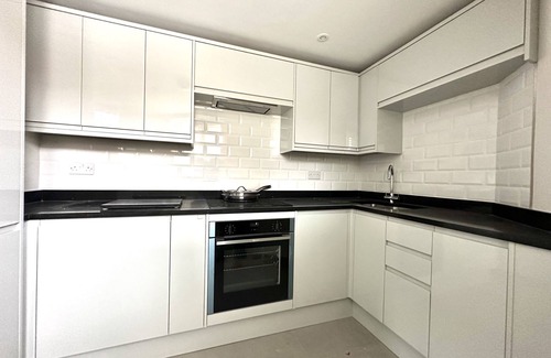 Radstock Apartment | Modern first floor apartment
