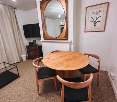 St. Johns Wood Apartment | Modern Flat in Central London