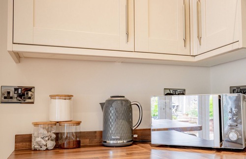 Hereford Apartment | Modern flat in city centre with garden