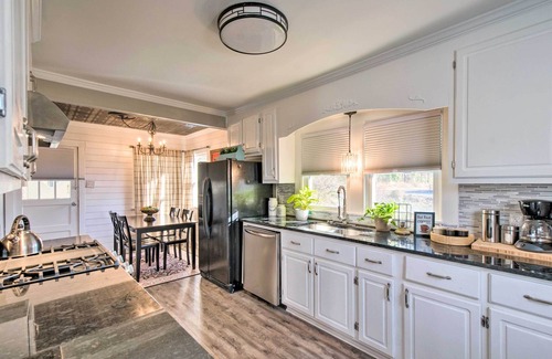 Florence House | Modern Florence Getaway w/Patio & Grill!