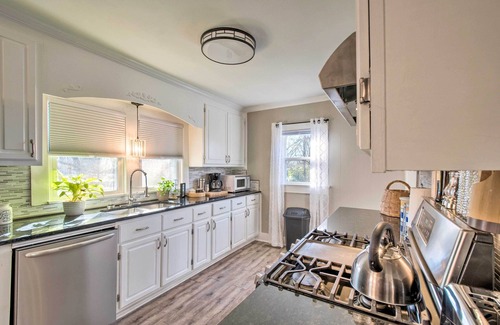 Florence House | Modern Florence Getaway w/Patio & Grill!