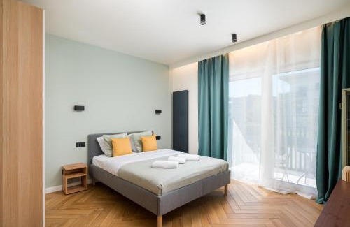 Warsaw Apartment | Modern Flow Apartment by Bookinghost