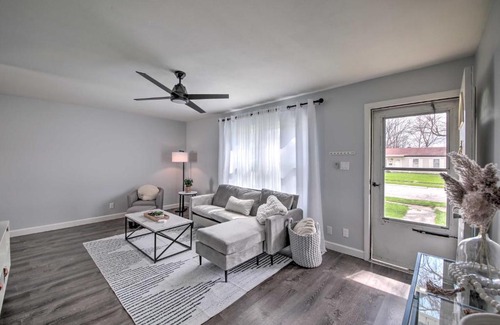 Fort Wayne House | Modern Fort Wayne Home with Yard - 3 Mi to Dtwn