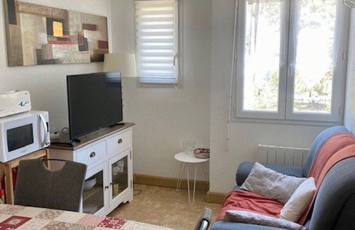 Amelie-les-Bains-Palalda Apartment | Modern F2 Apartment with Parking in Amélie-les-Bains, Sleeps 2