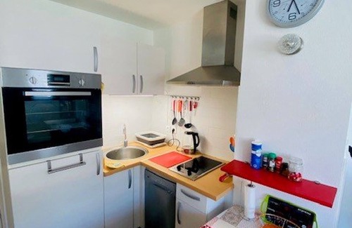 Amelie-les-Bains-Palalda Apartment | Modern F2 Apartment with Parking in Amélie-les-Bains, Sleeps 2