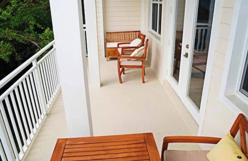 Cape Haze House | Modern gated renovated 3BR townhome near beaches & Boca G with resort amenities!