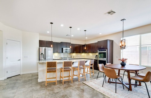 Power Ranch House | Modern Gilbert Home Rental w/ Community Amenities!