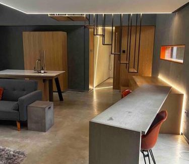 Woodstock Apartment | Modern Guest House