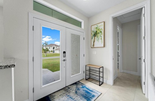 North Port House | Modern Heated Pool Home Close To Downtown Shopping