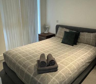 Woolwich Apartment | Modern Hi-rse 1bedroom Apartment