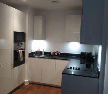 Woolwich Apartment | Modern Hi-rse 1bedroom Apartment