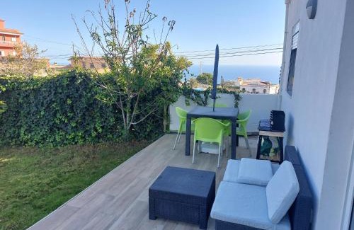 Armenime Apartment | modern holiday apartment with private pool