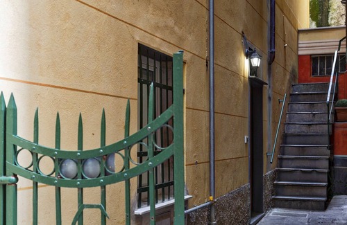 Camogli Apartment | Modern Holiday Home in Camogli