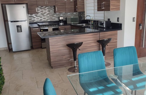 Valle Dorado Apartment | Modern Home