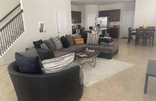 Orlando House | Modern Home Orlando Near Airport