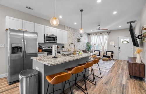 Pittsburgh House | Modern Home with Private Backyard Oasis in the Heart of Atlanta!