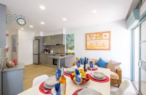 Tavira Ski Chalet | Modern Home with Rooftop in Central Tavira