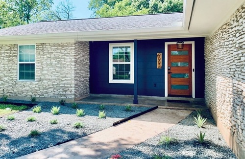 North Austin Civic Association House | Modern Home with Spacious Yard 5 Min to Domain!