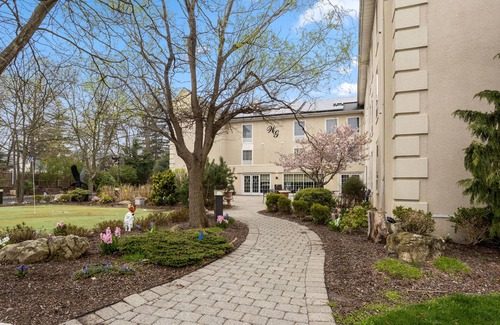 West Orange House | Modern Hotel Near Eagle Rock Reservation – Perfect Stays