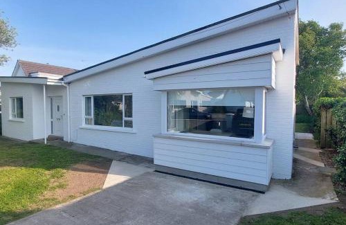Portstewart House | Modern house for your seaside getaway